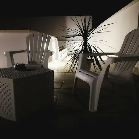 Sunshine Bed & Breakfast *